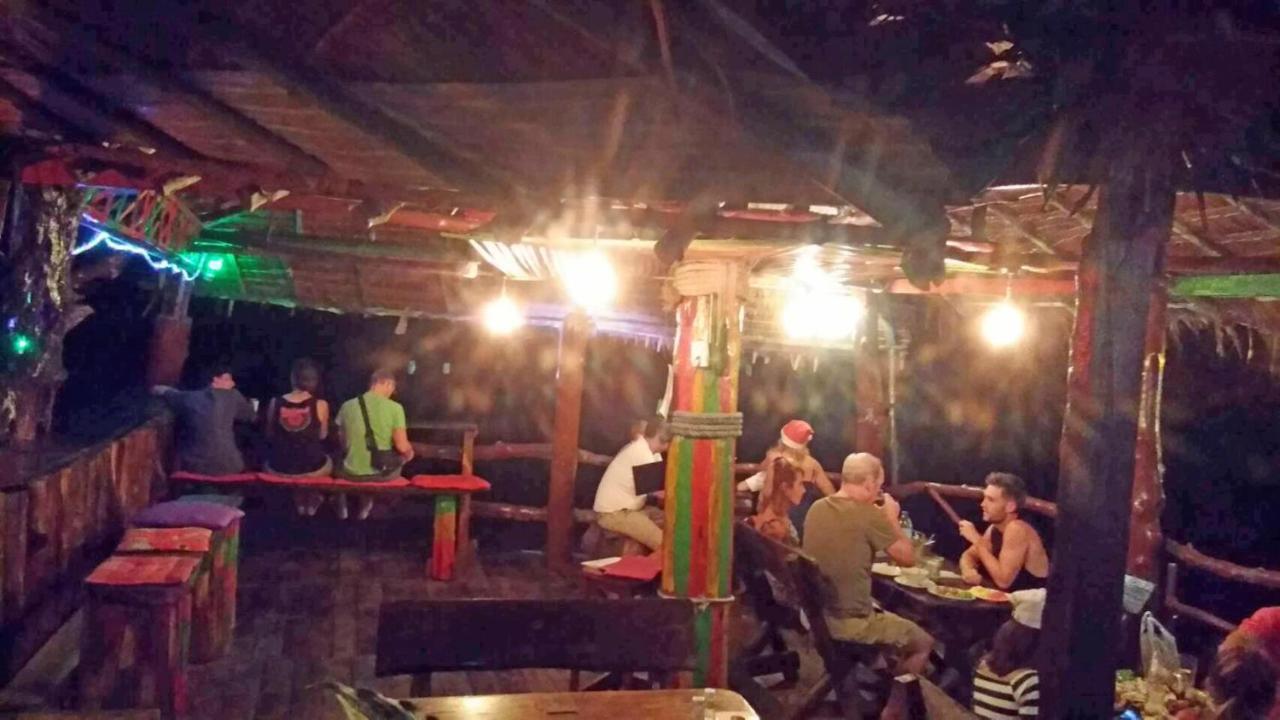 俊岛奥斯海滩景观酒店 俊穆岛 外观 照片